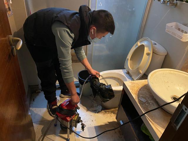 十月田镇马桶疏通-疏通下水道